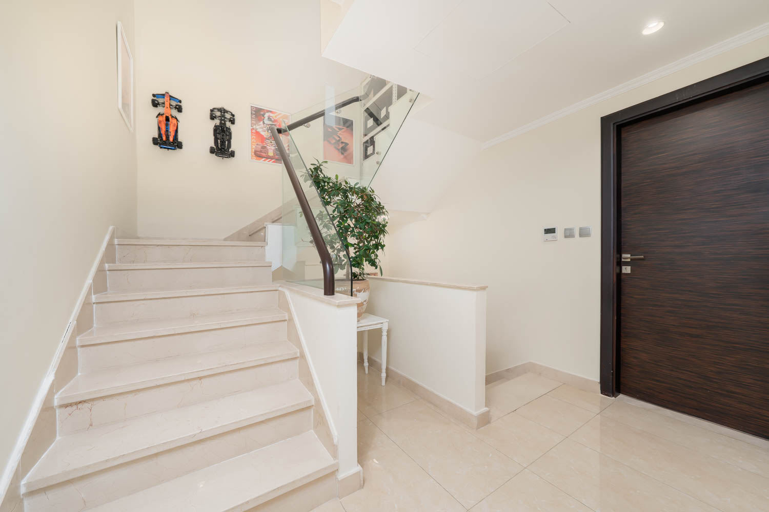 3 Bedrooms Villa in Cluster 1