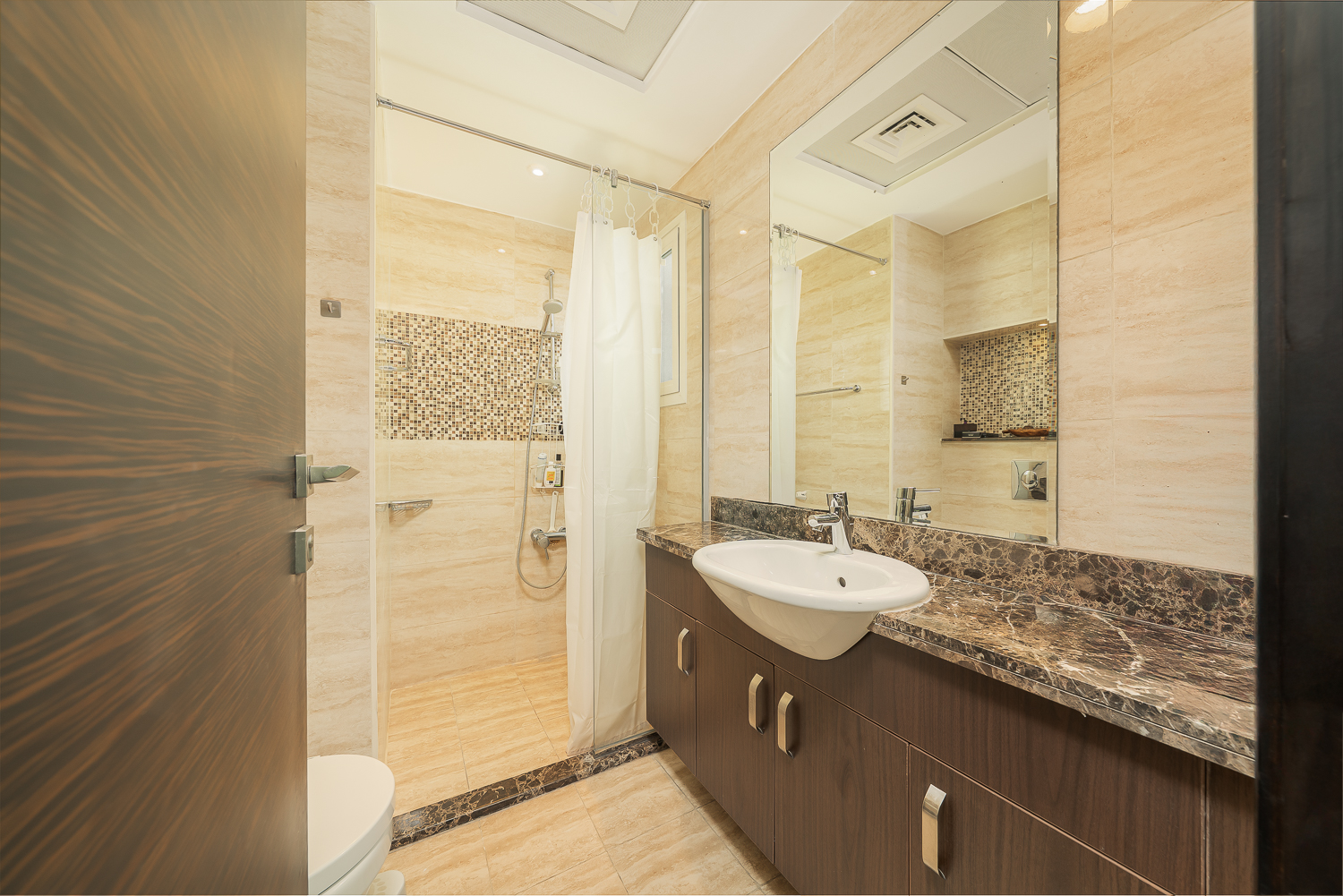 3 Bedrooms Villa in Cluster 1