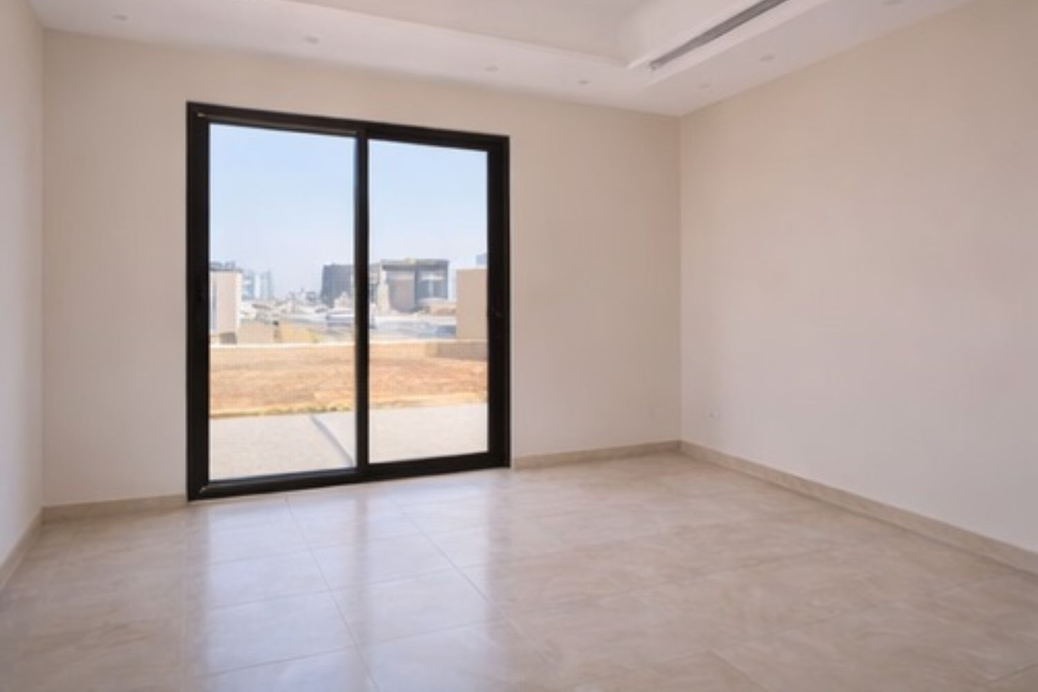 5 Bedrooms Villa in Alreeman