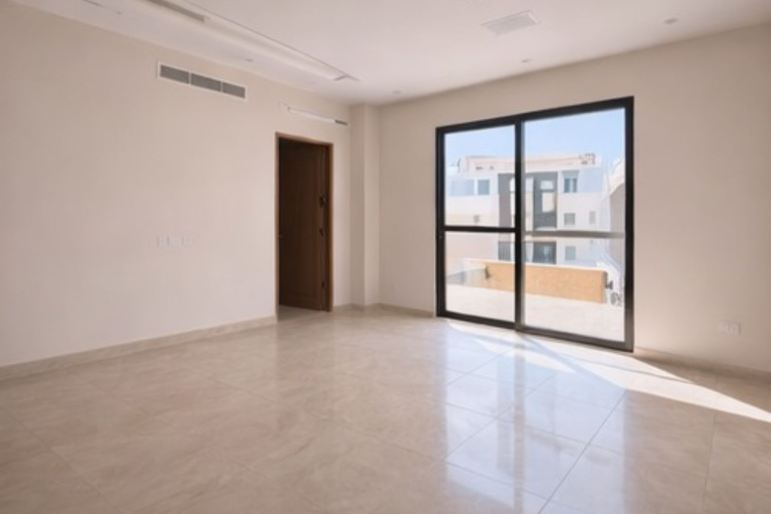 5 Bedrooms Villa in Alreeman