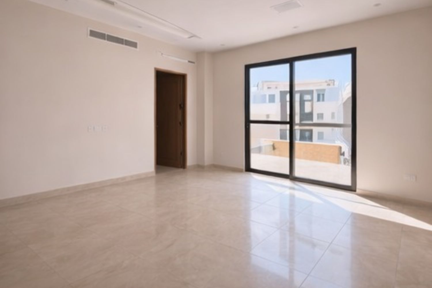 5 Bedrooms Villa in Alreeman