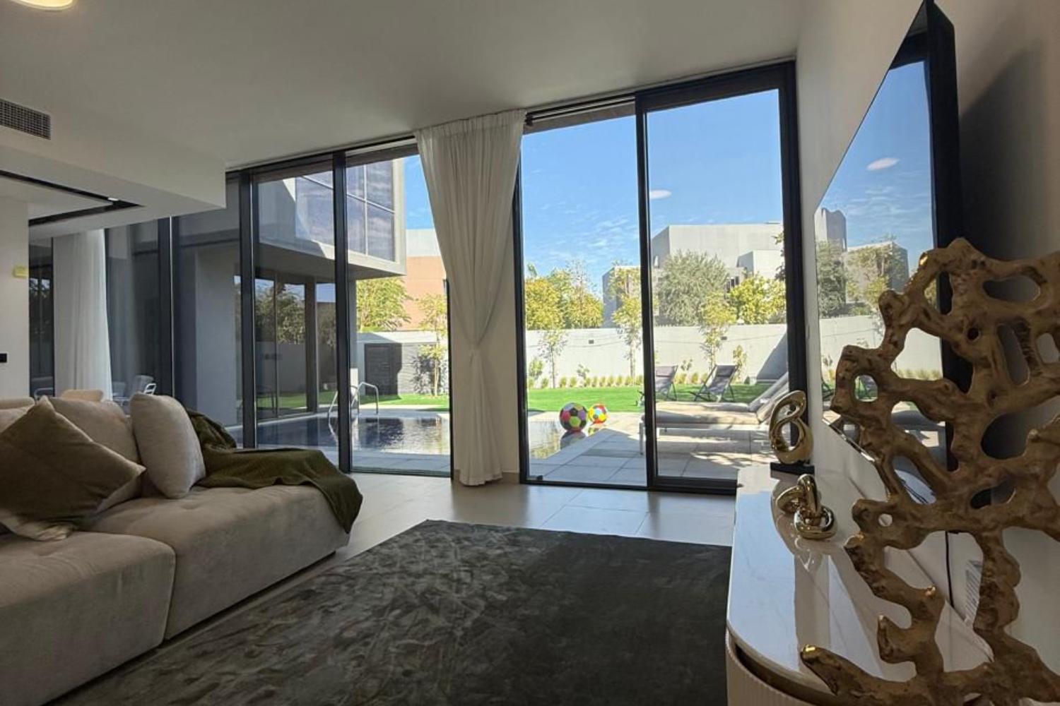 4 Bedrooms Bungalow in Kaya