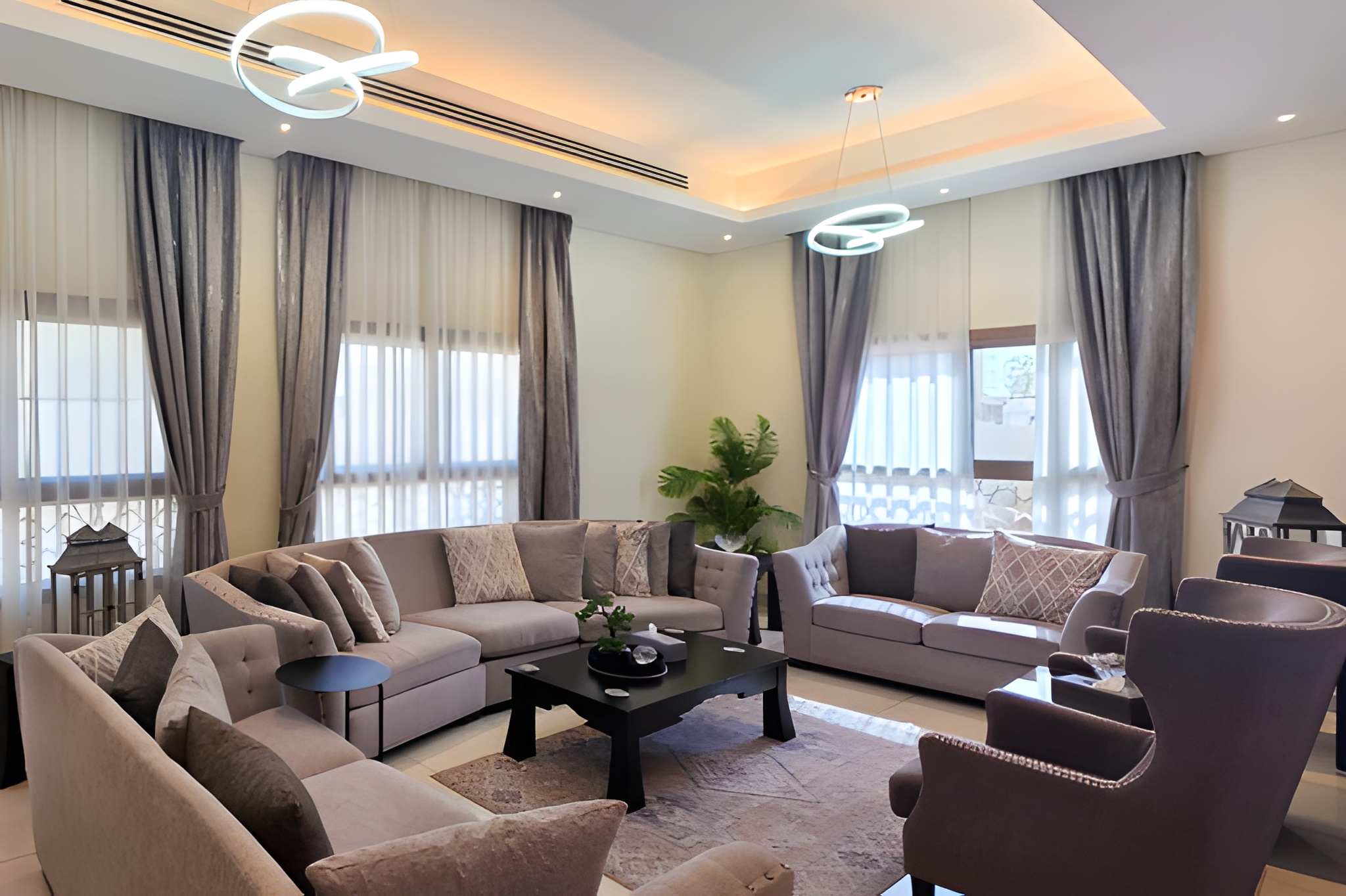 10 Bedrooms Villa in Sharjah Garden City