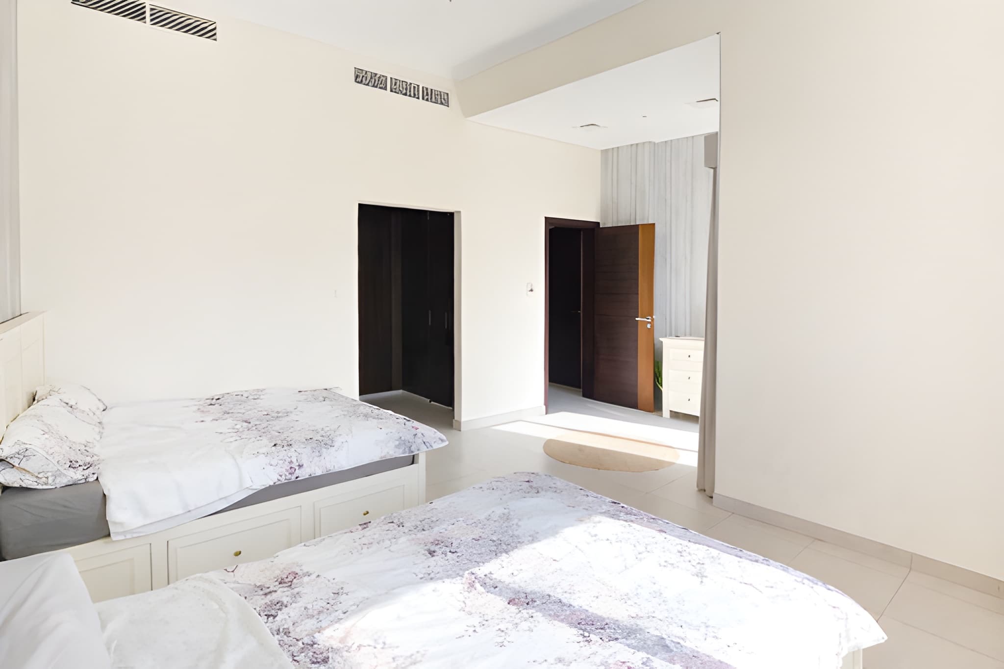 10 Bedrooms Villa in Sharjah Garden City