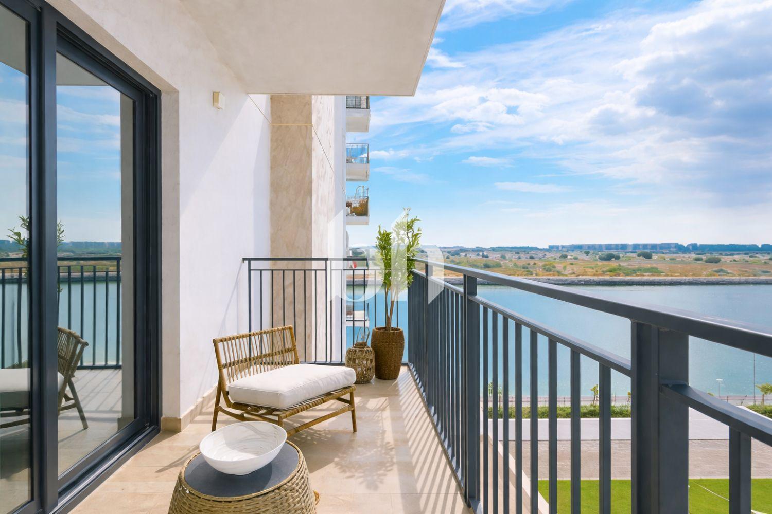 Canal & Pool View | Fully furnished | Upgraded