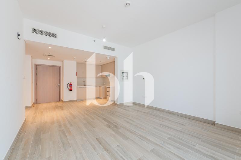 Modern | Open Layout | Prime Location