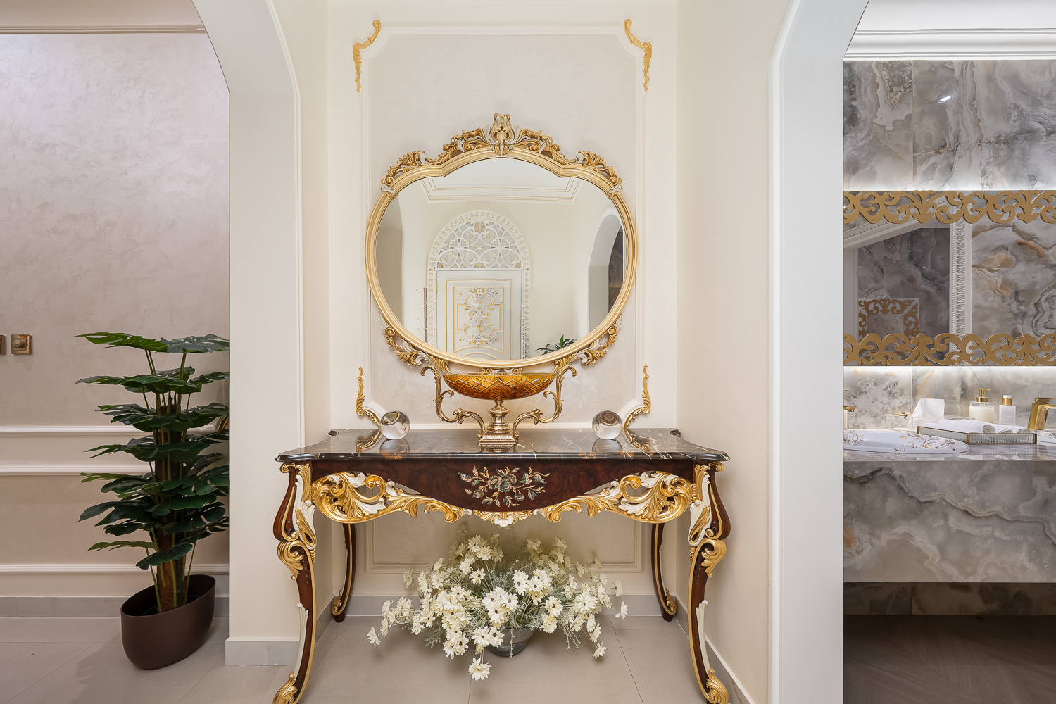 4 Bedrooms Villa in Al Khawaneej 1