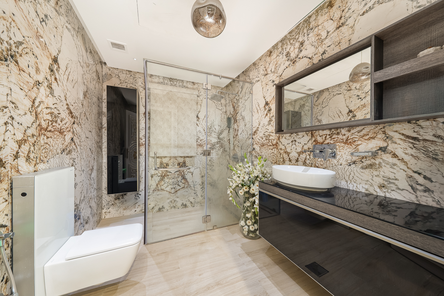 4 Bedrooms Villa in Al Khawaneej 1