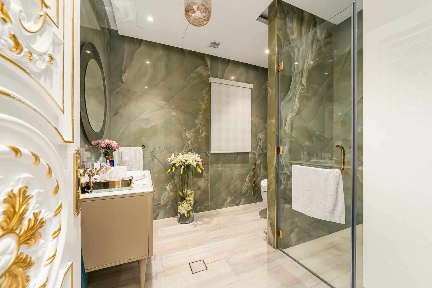 4 Bedrooms Villa in Al Khawaneej 1