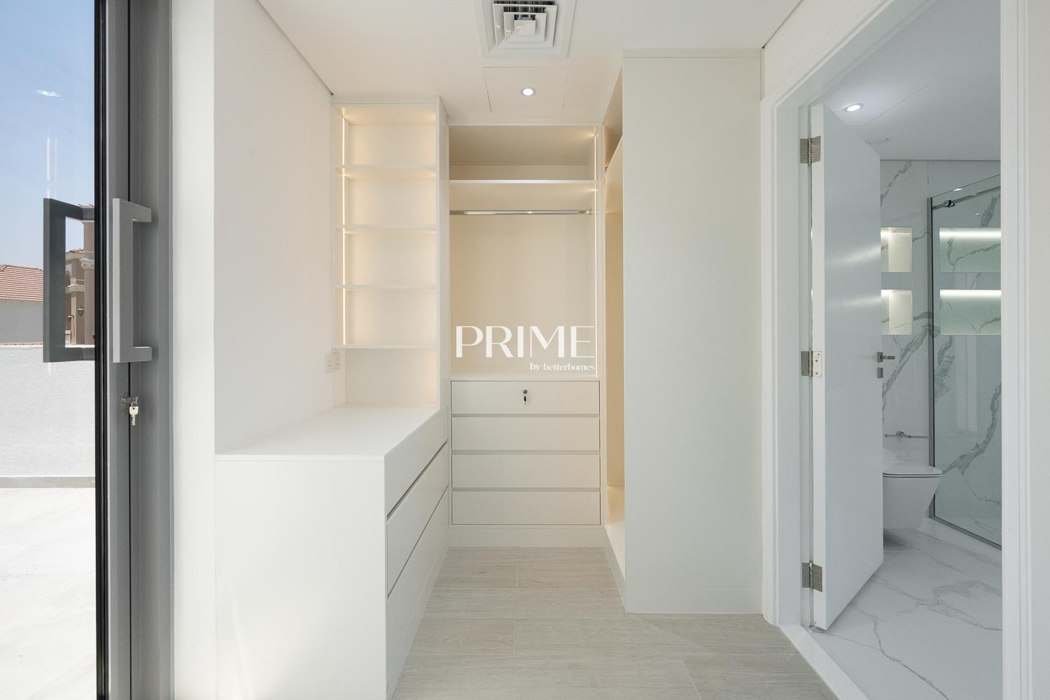 5 Bedrooms Villa in Master View