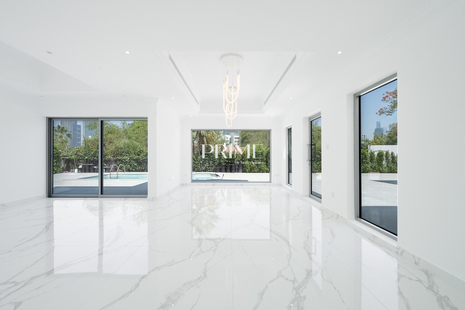 5 Bedrooms Villa in Master View