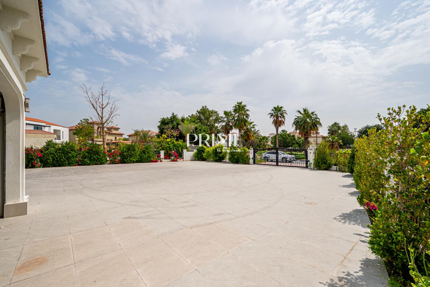 5 Bedrooms Villa in Master View