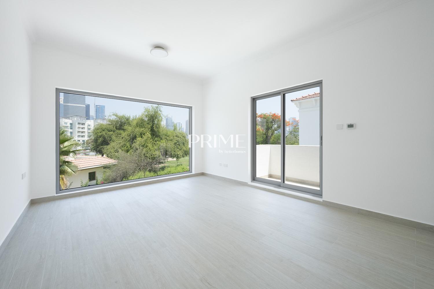 5 Bedrooms Villa in Master View