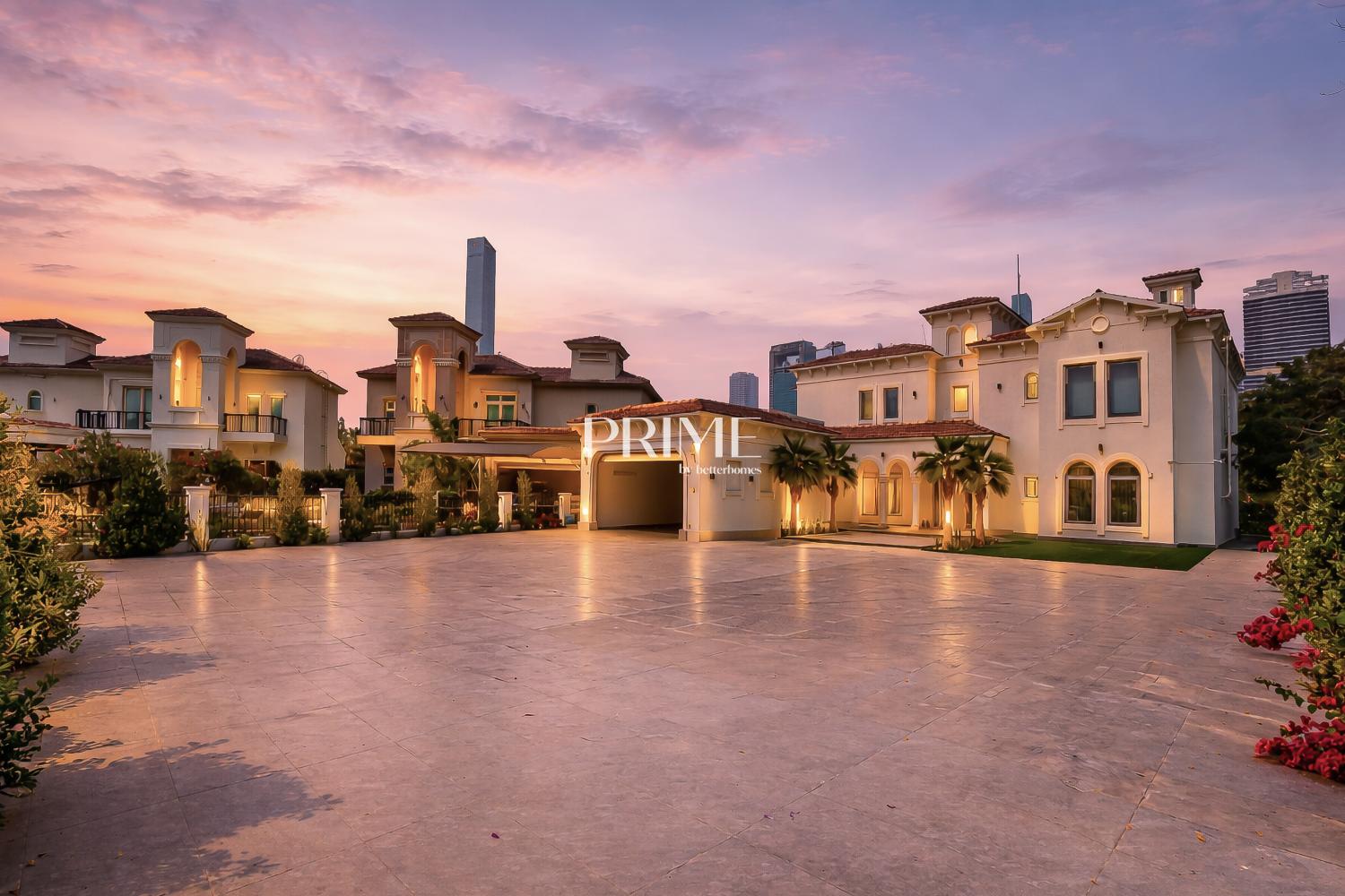 5 Bedrooms Villa in Master View