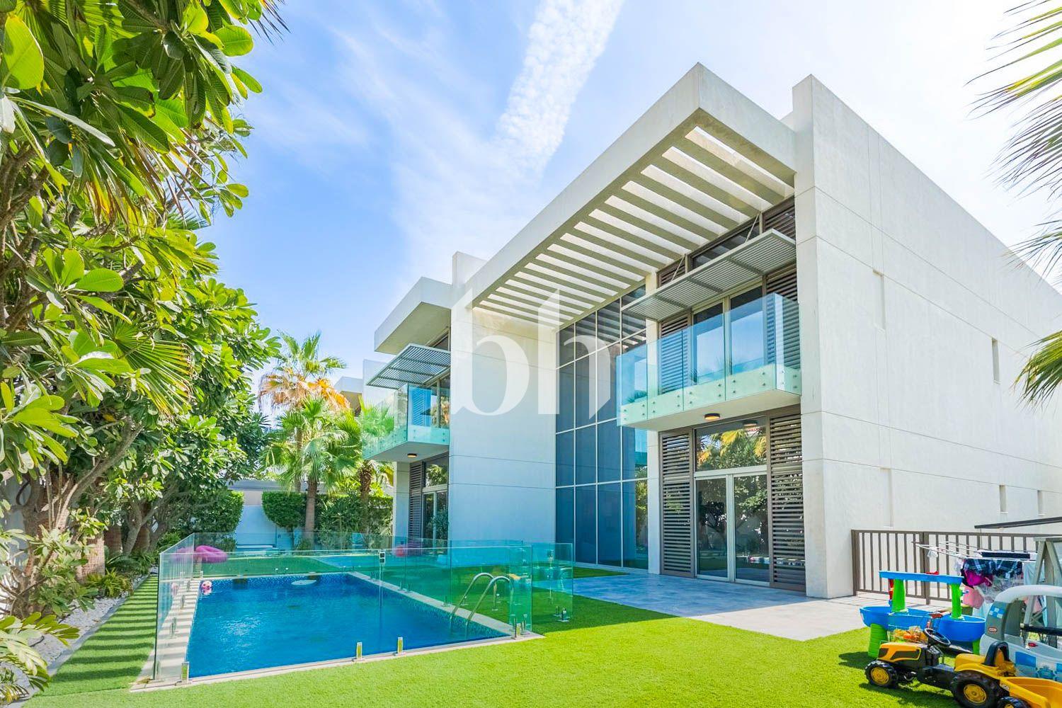 Fully Furnished | Contemporary | Ready to move