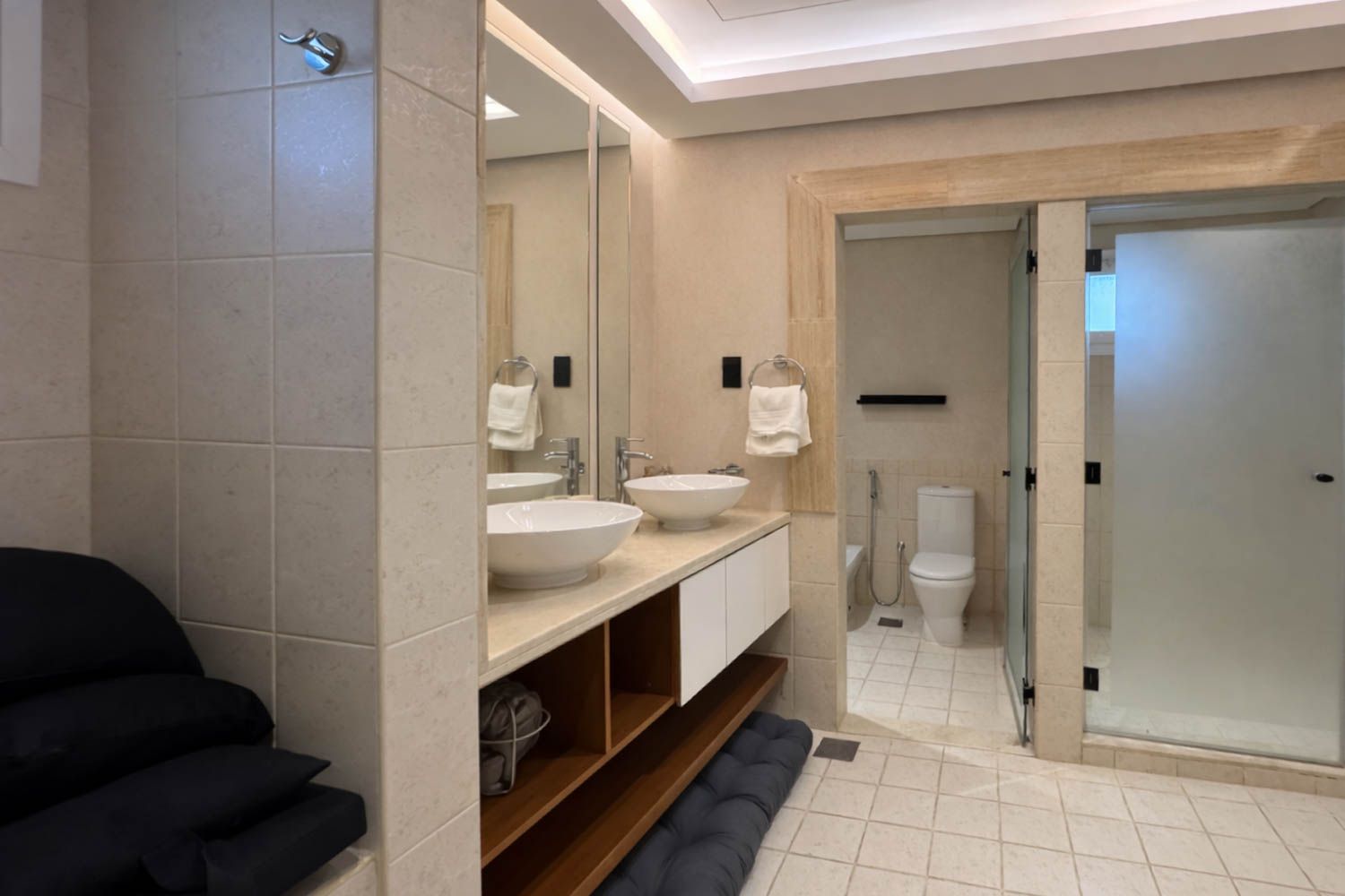 4 Bedrooms Villa in Semmer Villas