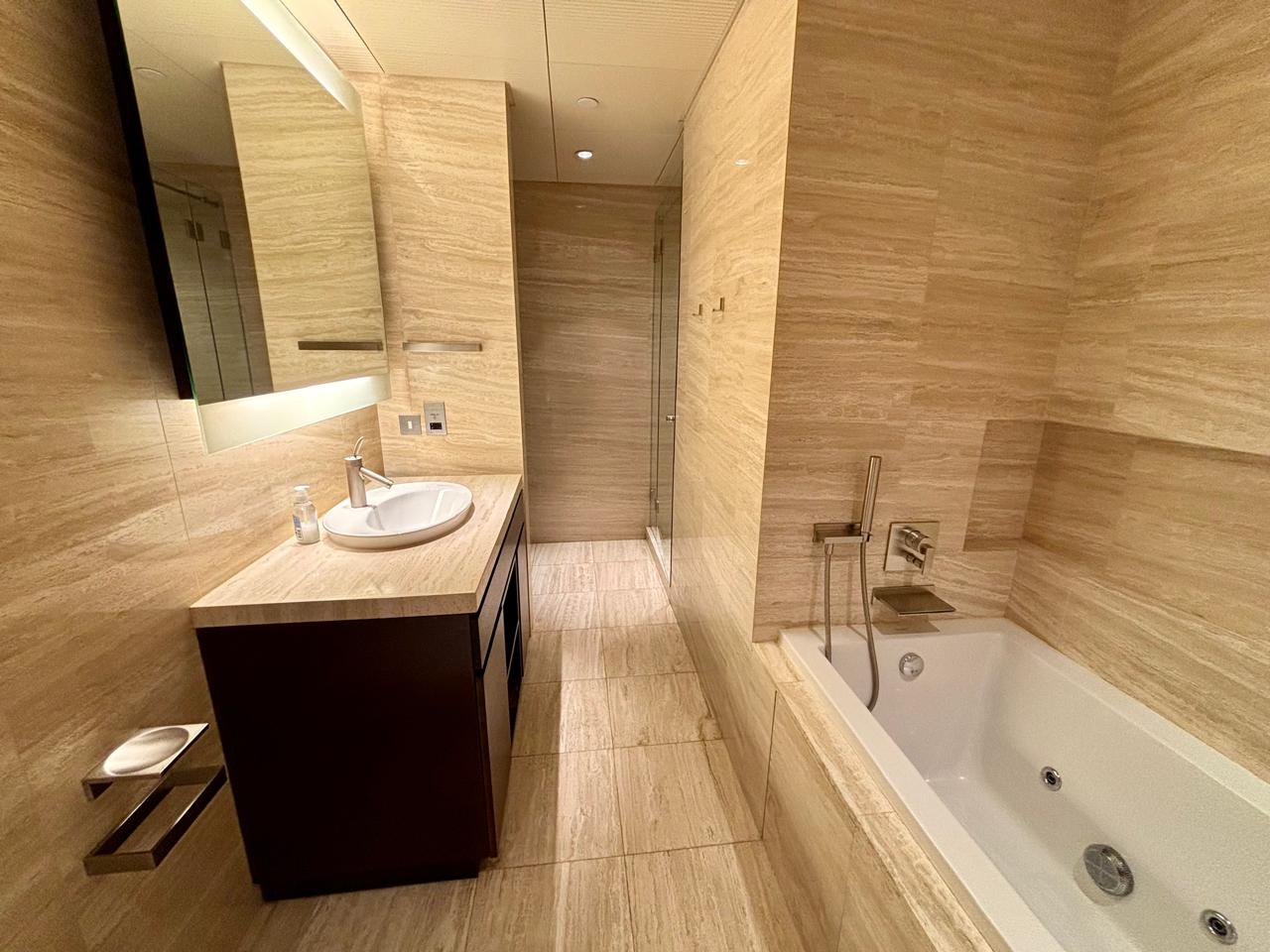 1 Bedroom Apartment in Burj Khalifa