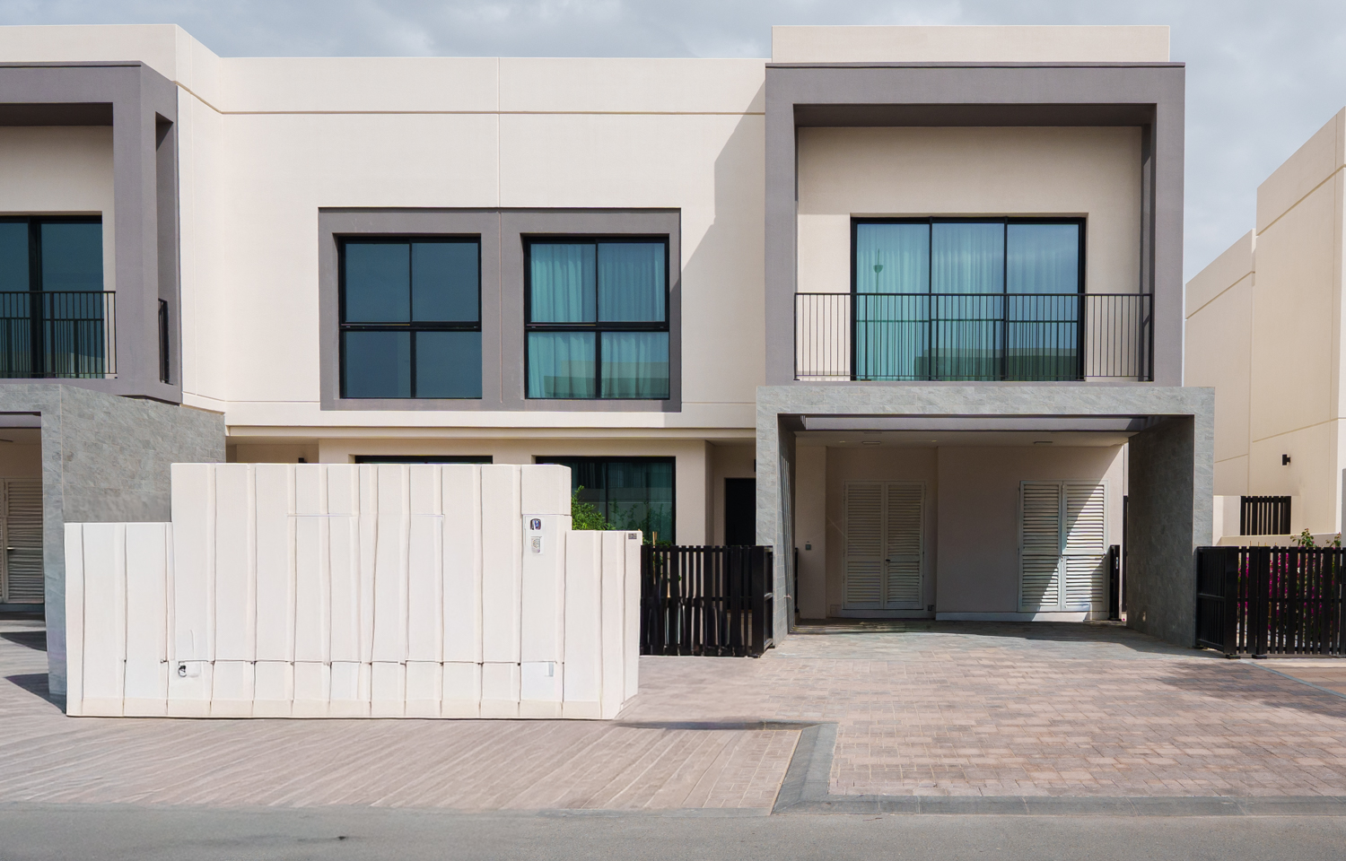 3 Bedrooms Duplex in The Magnolias