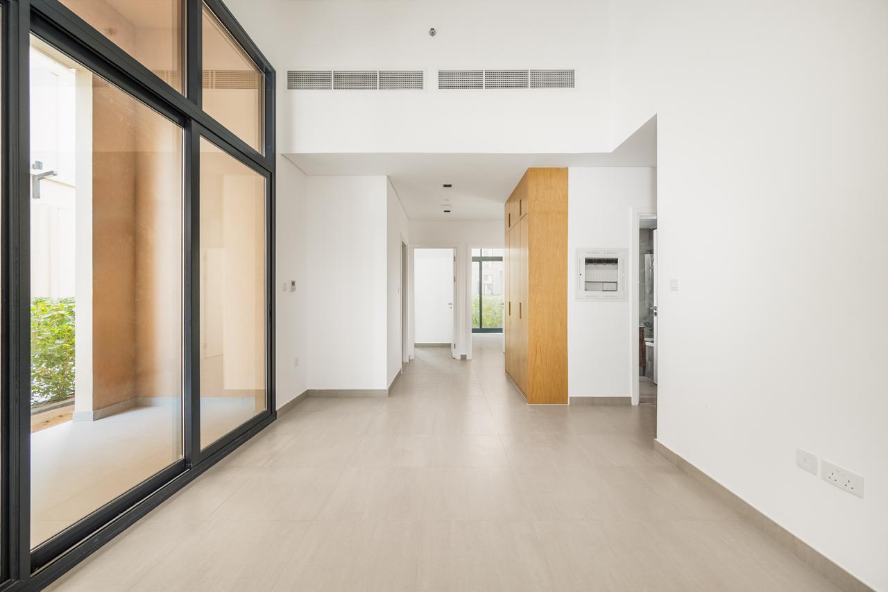 1 Bedroom Apartment in Al Mamsha