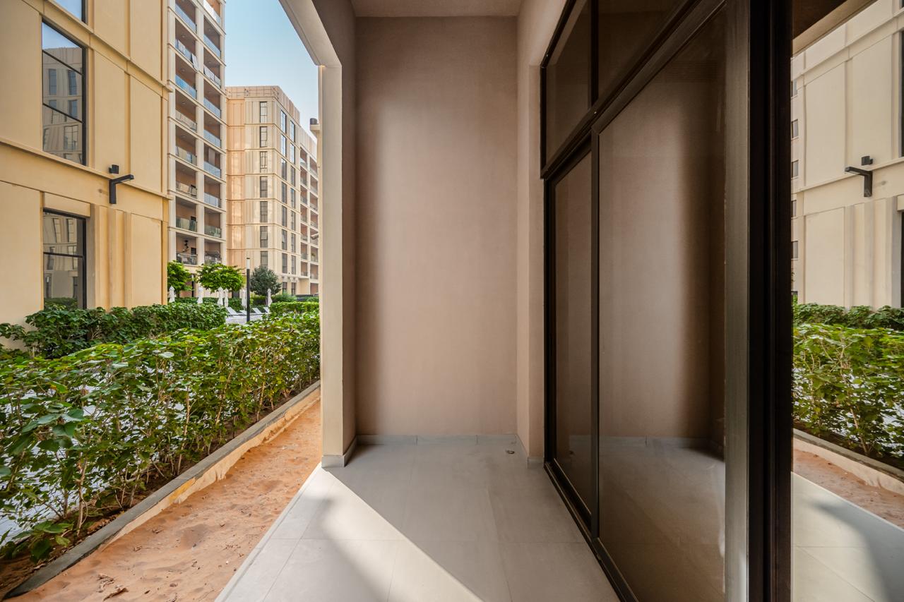 1 Bedroom Apartment in Al Mamsha