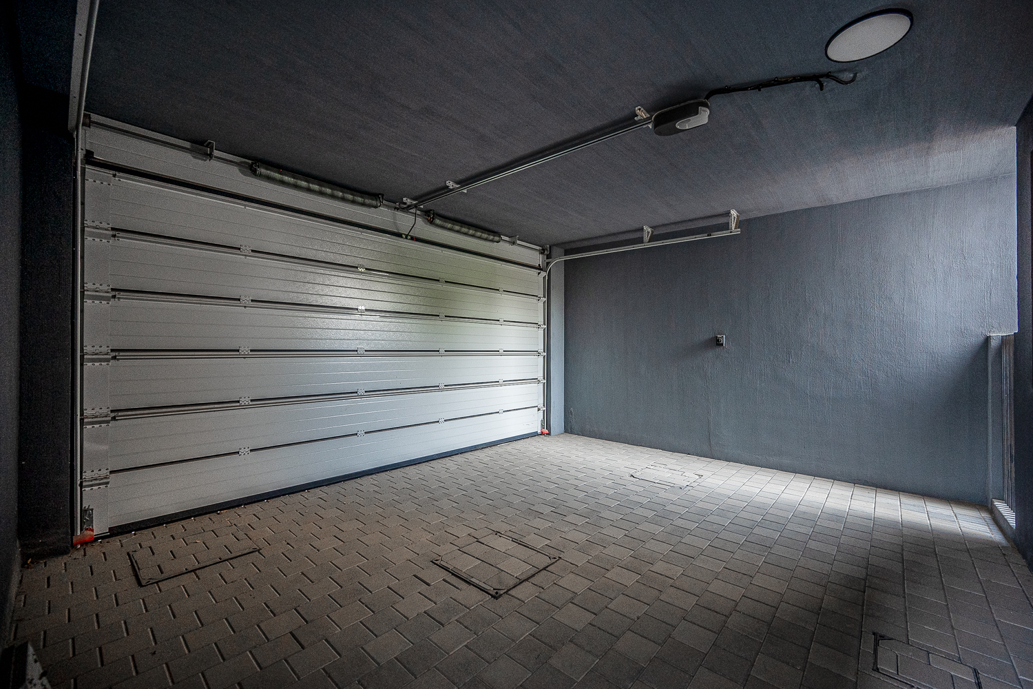 5 Bedrooms Villa in Sendian