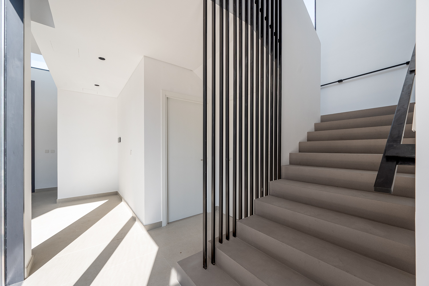 5 Bedrooms Villa in Sendian