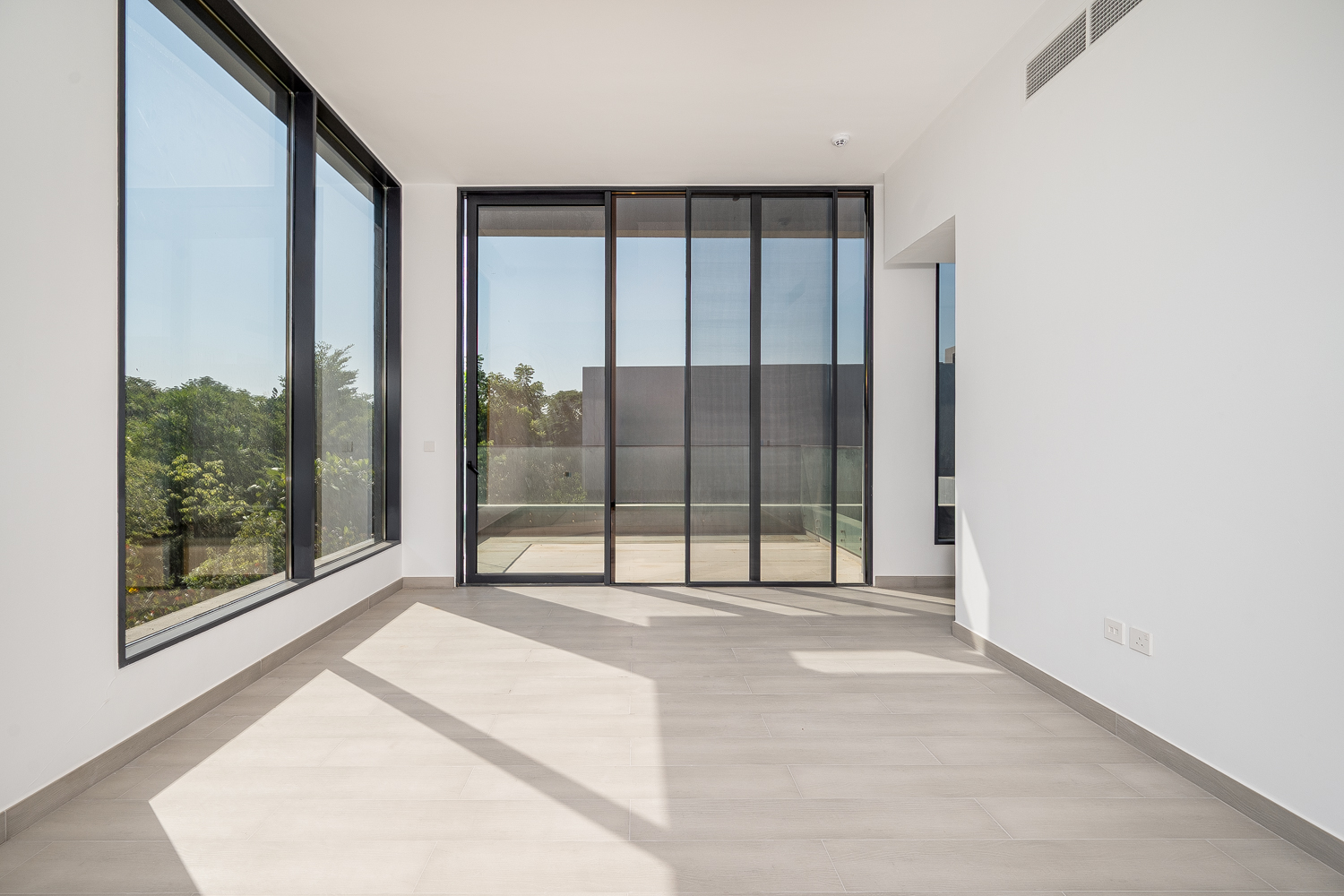 5 Bedrooms Villa in Sendian