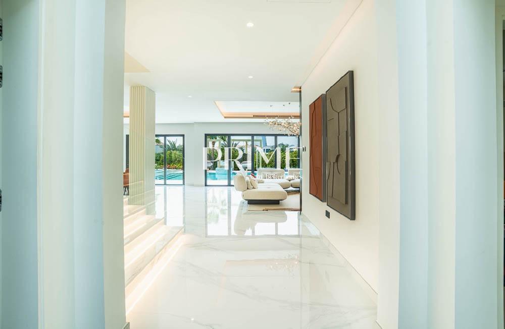 5 Bedrooms Villa in Cluster 09