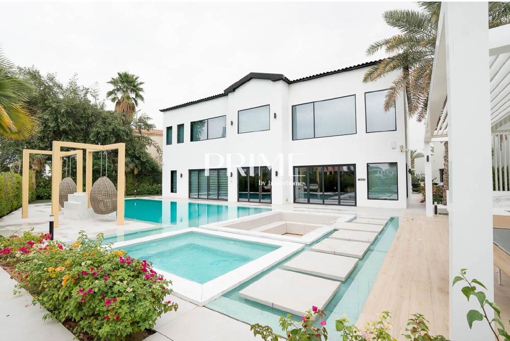 5 Bedrooms Villa in Cluster 09