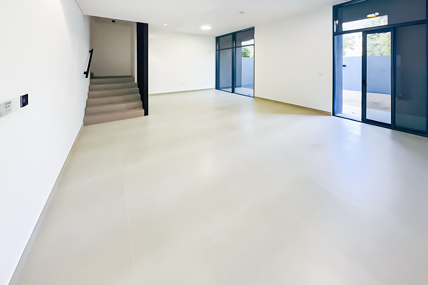 2 Bedrooms Townhouse in Robinia