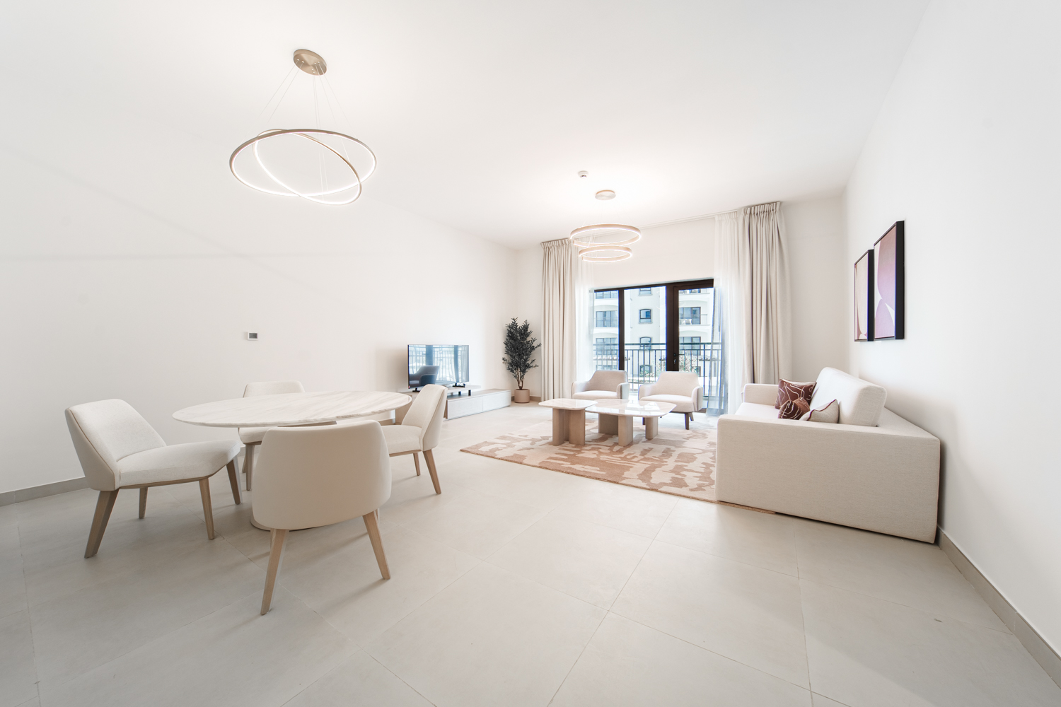 2 Bedrooms Apartment in Residences E