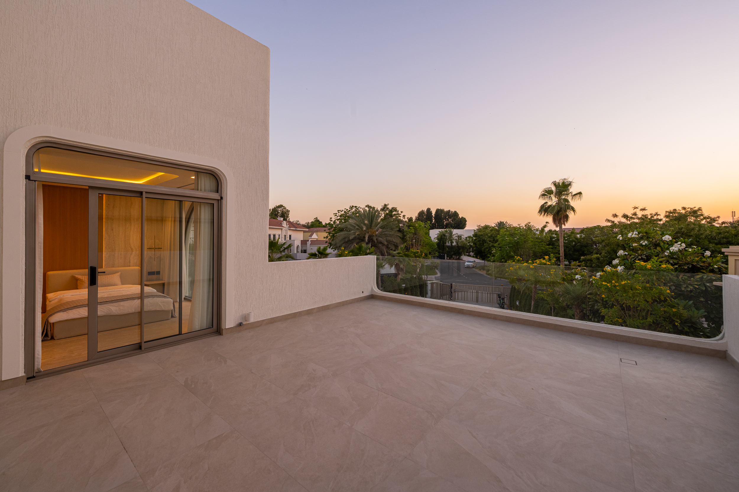 5 Bedrooms Villa in Entertainment Foyer