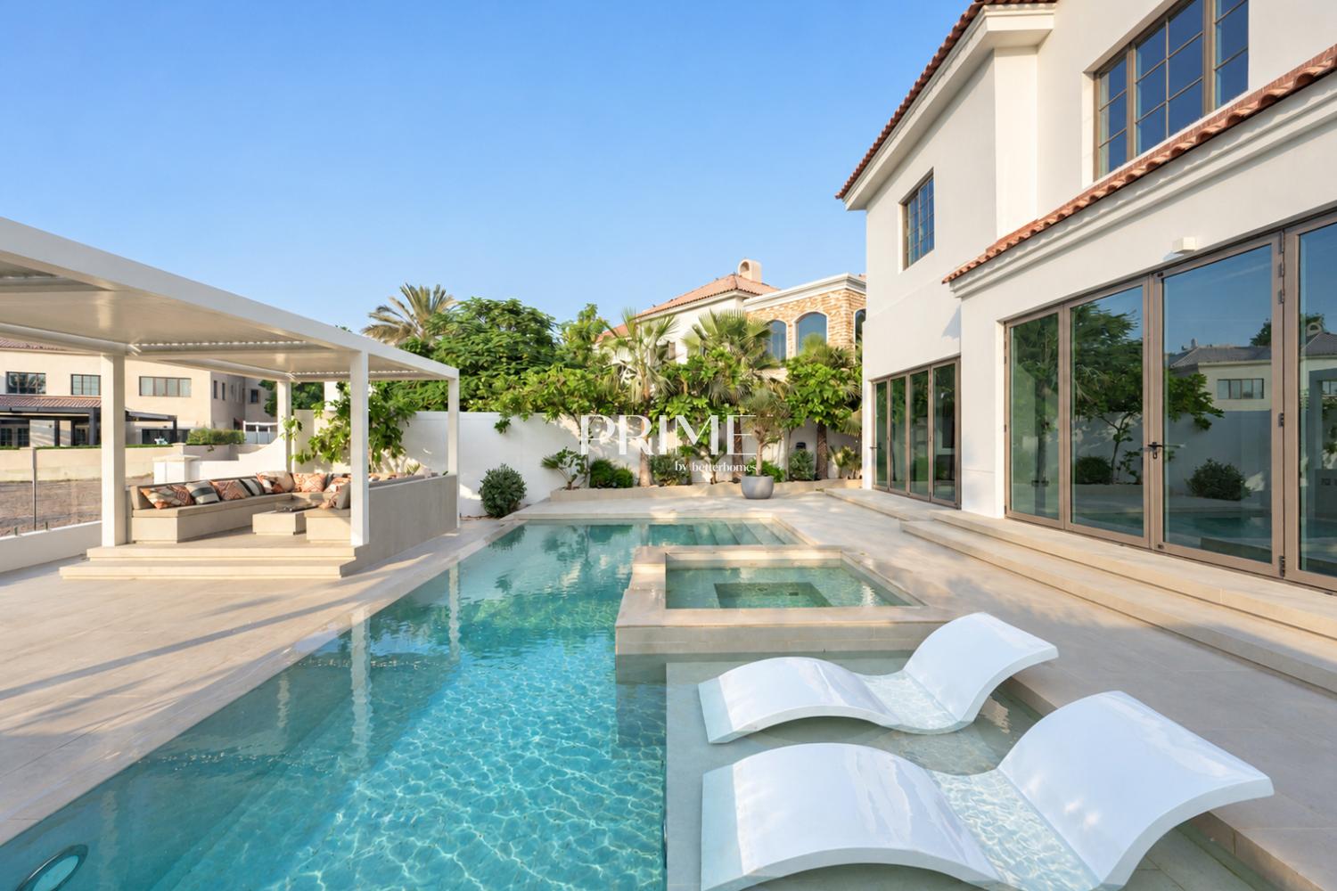 5 Bedrooms Villa in Flame Tree Ridge