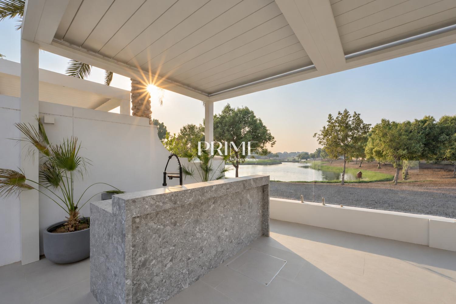 5 Bedrooms Villa in Flame Tree Ridge