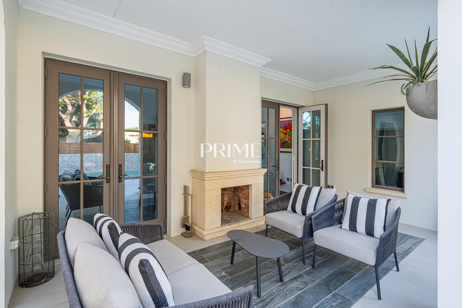 4 Bedrooms Villa in Whispering Pines