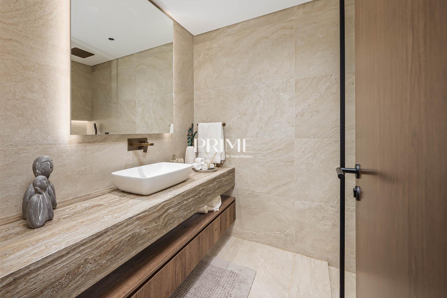 5 Bedrooms Villa in Cluster 11