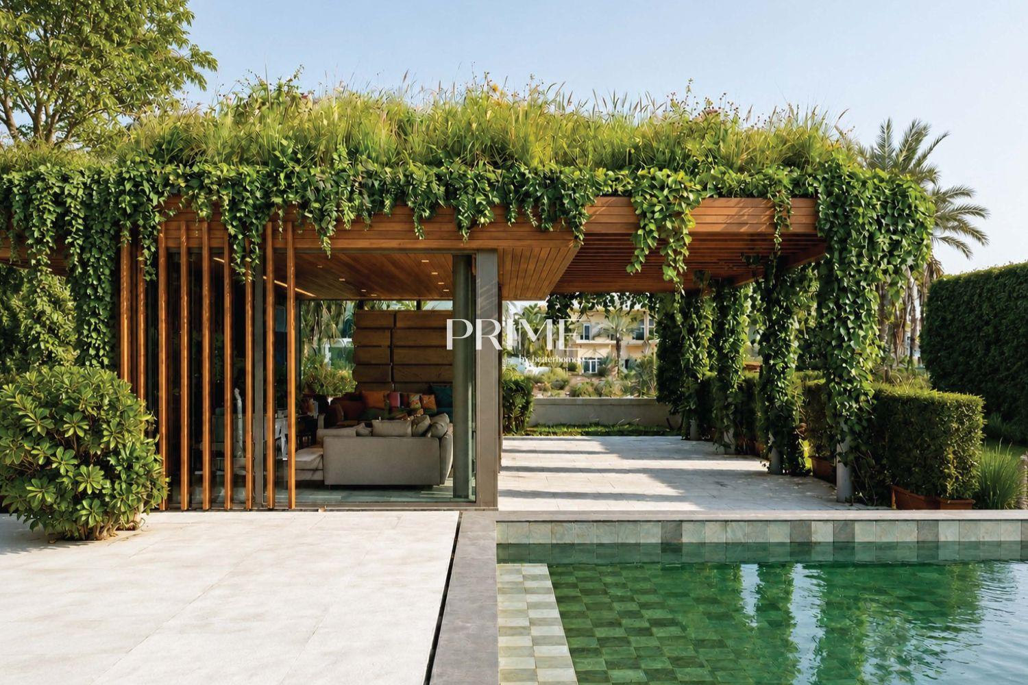 7 Bedrooms Villa in Sector L