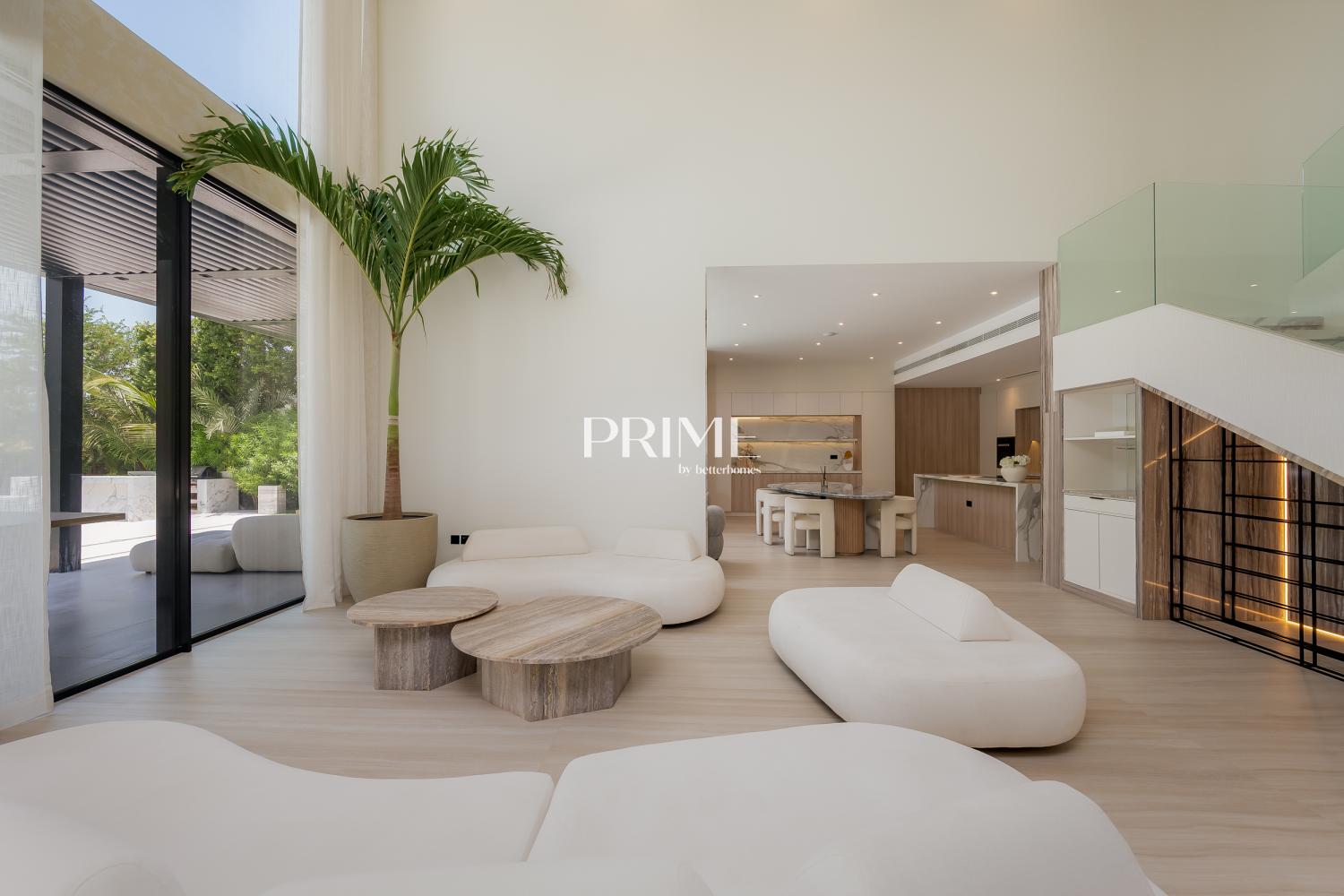 5 Bedrooms Villa in Entertainment Foyer