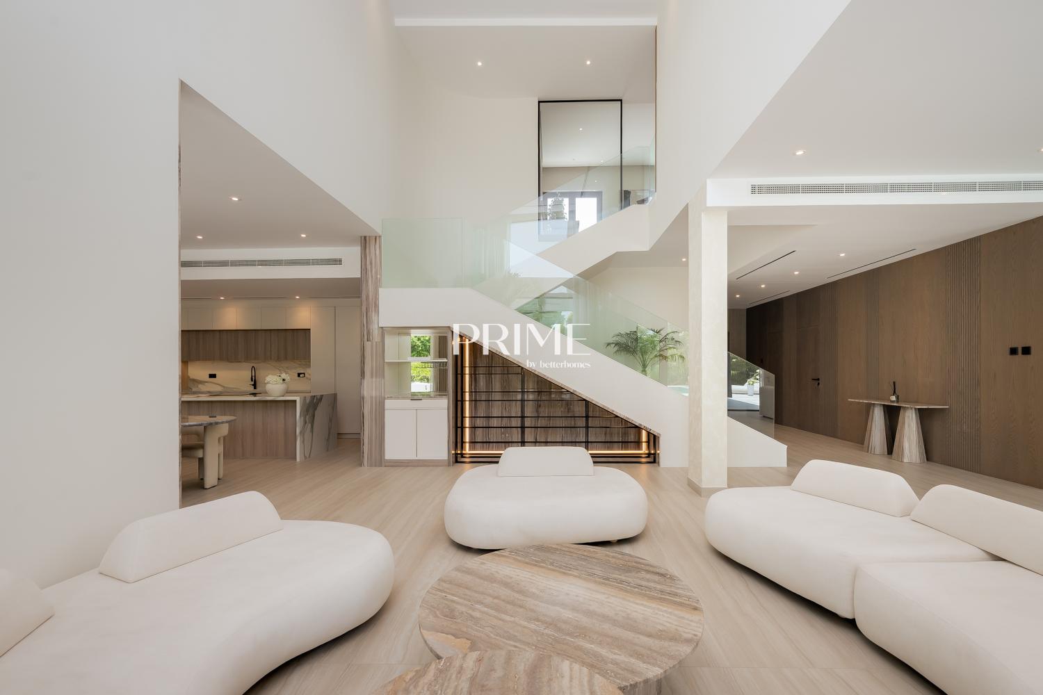 5 Bedrooms Villa in Entertainment Foyer