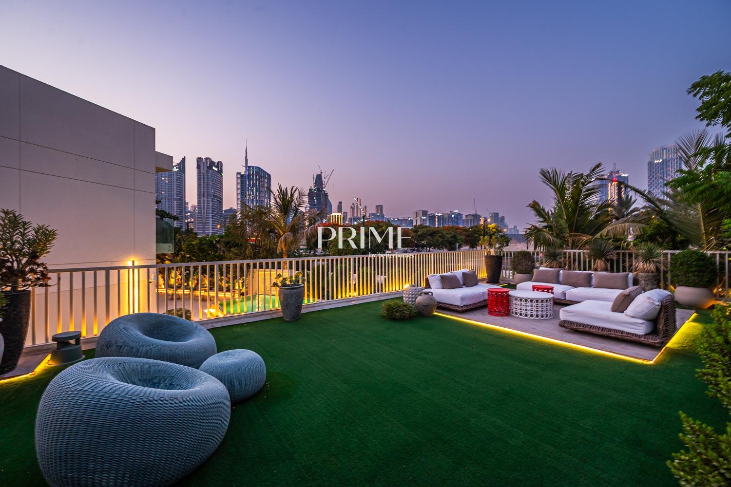7 Bedrooms Villa in District One Villas