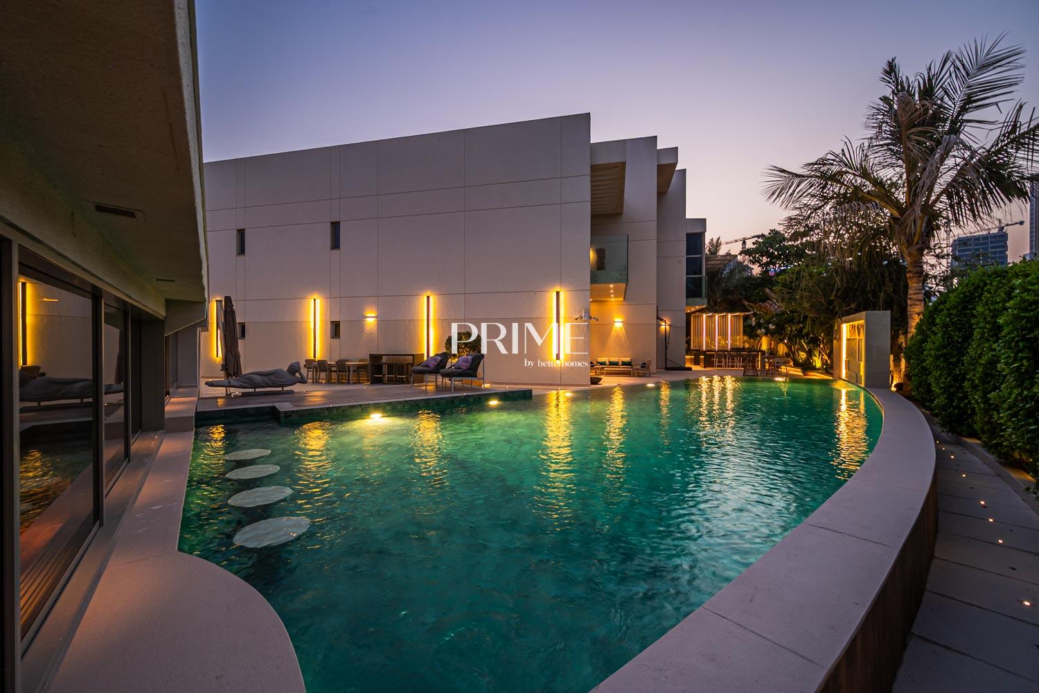 7 Bedrooms Villa in District One Villas