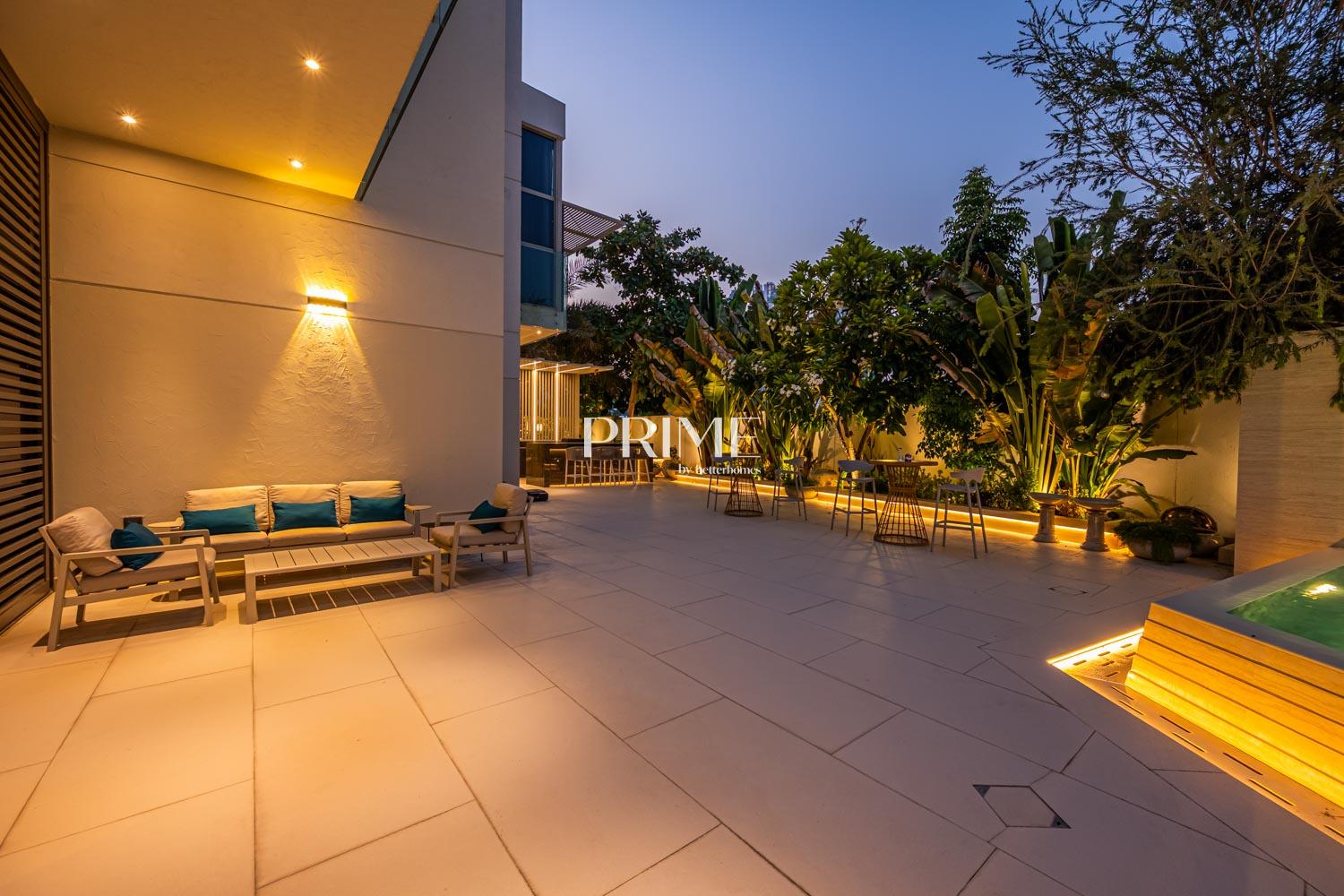 7 Bedrooms Villa in District One Villas