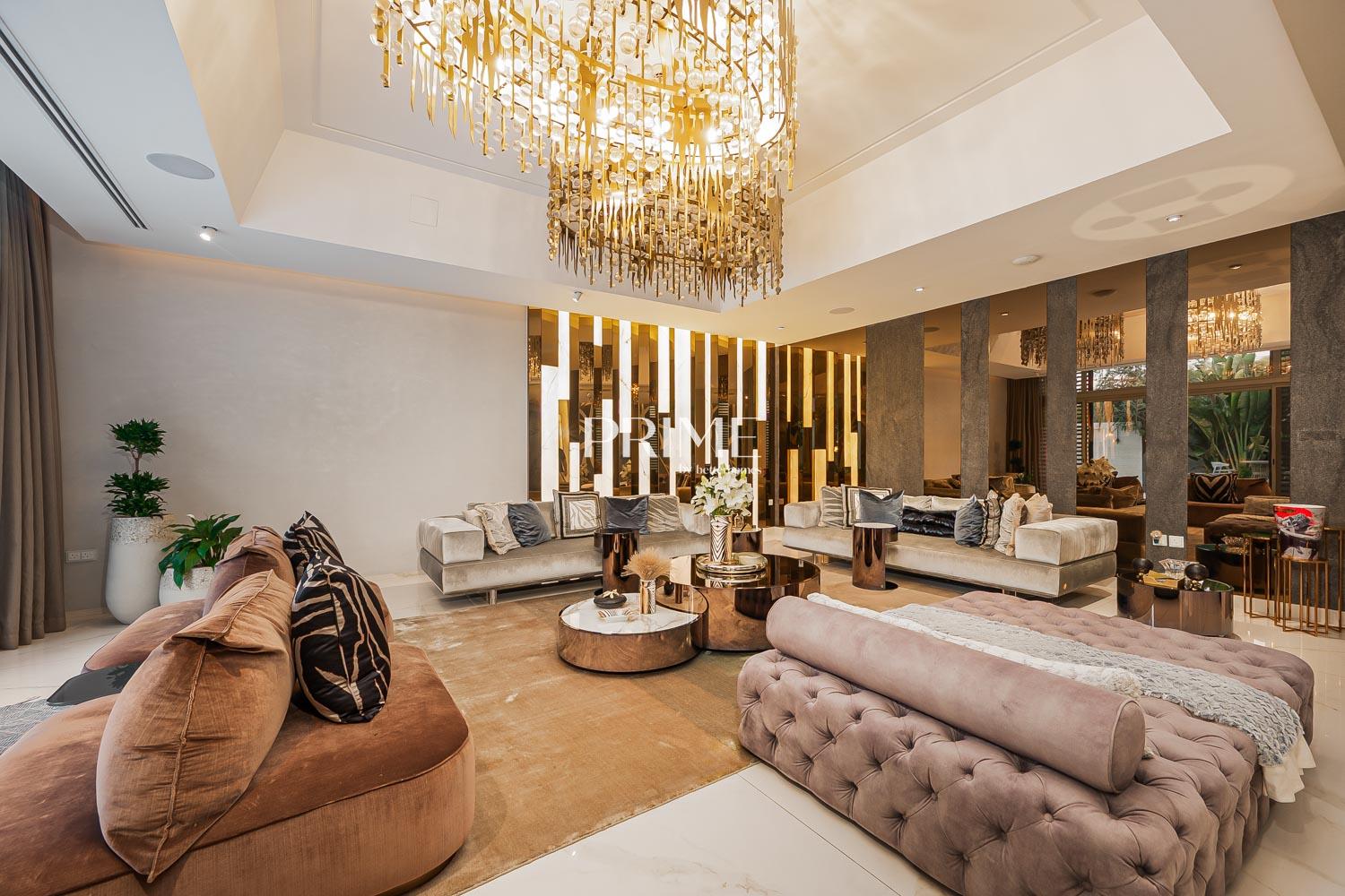 7 Bedrooms Villa in District One Villas