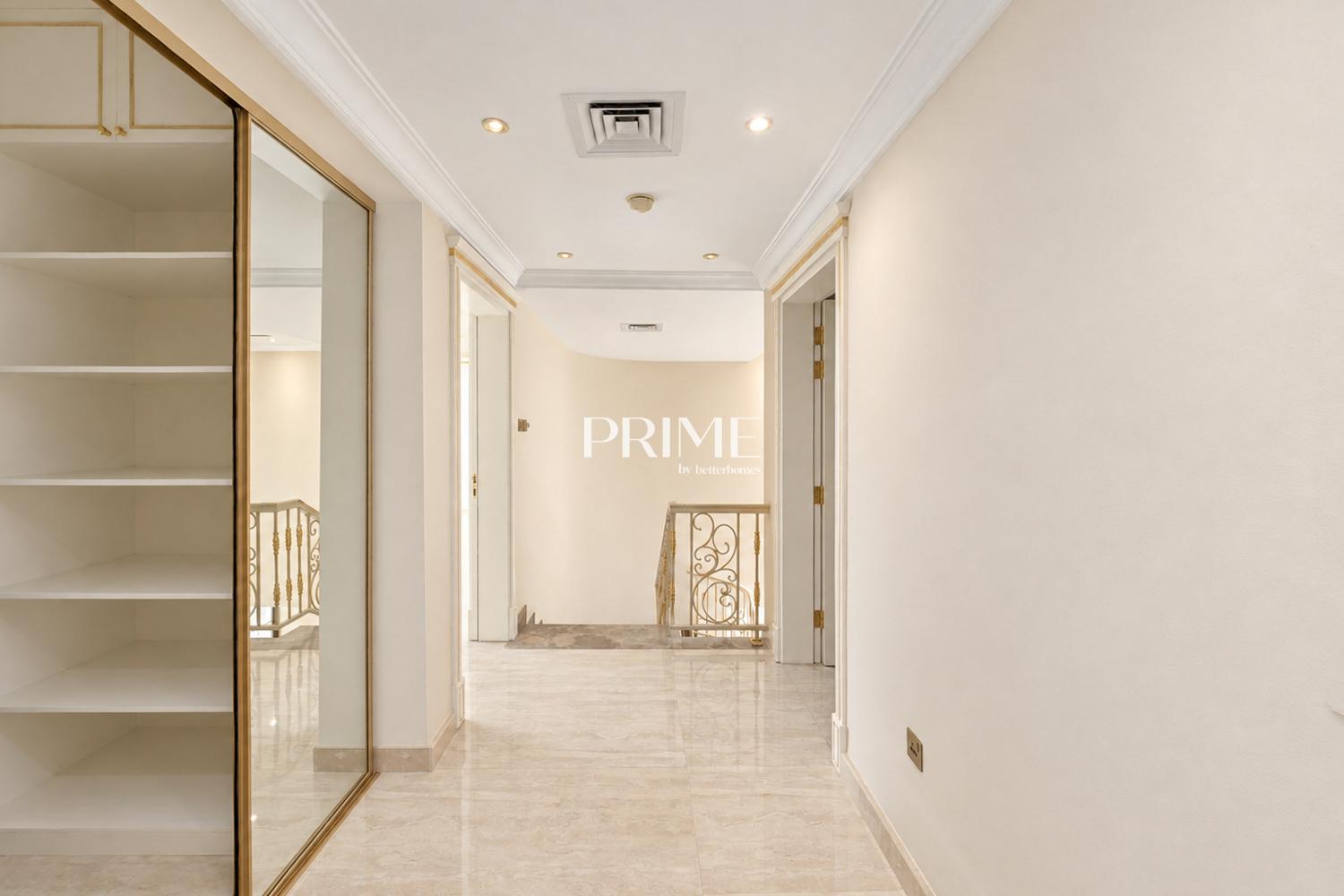 4 Bedrooms Villa in Cluster 43