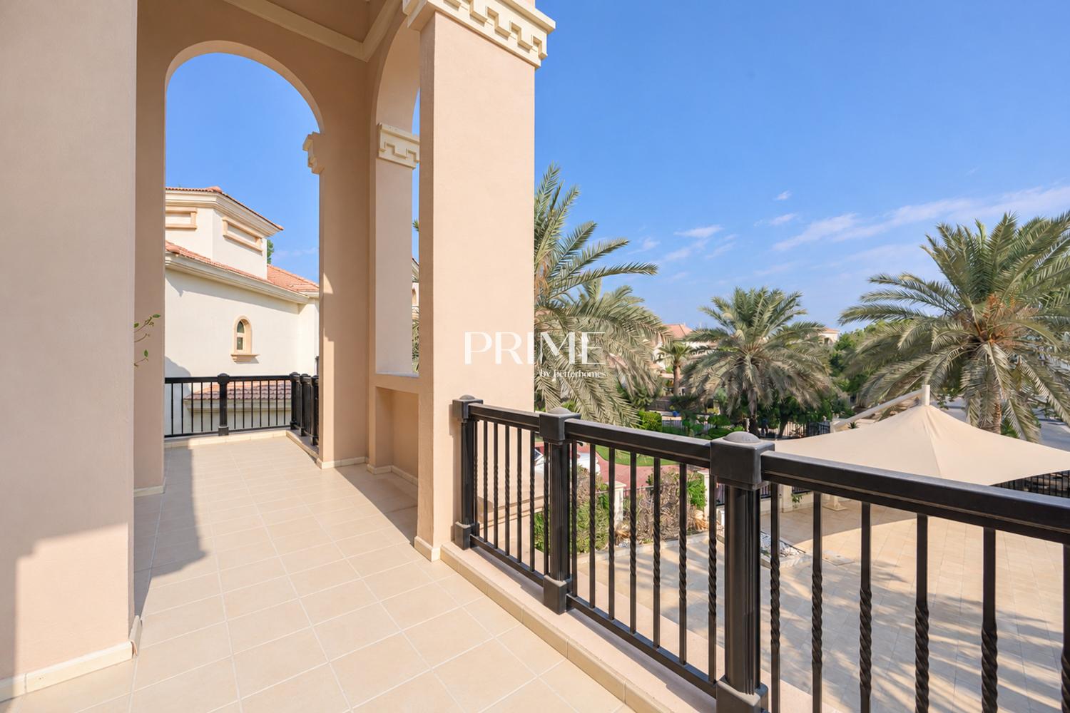 4 Bedrooms Villa in Cluster 43