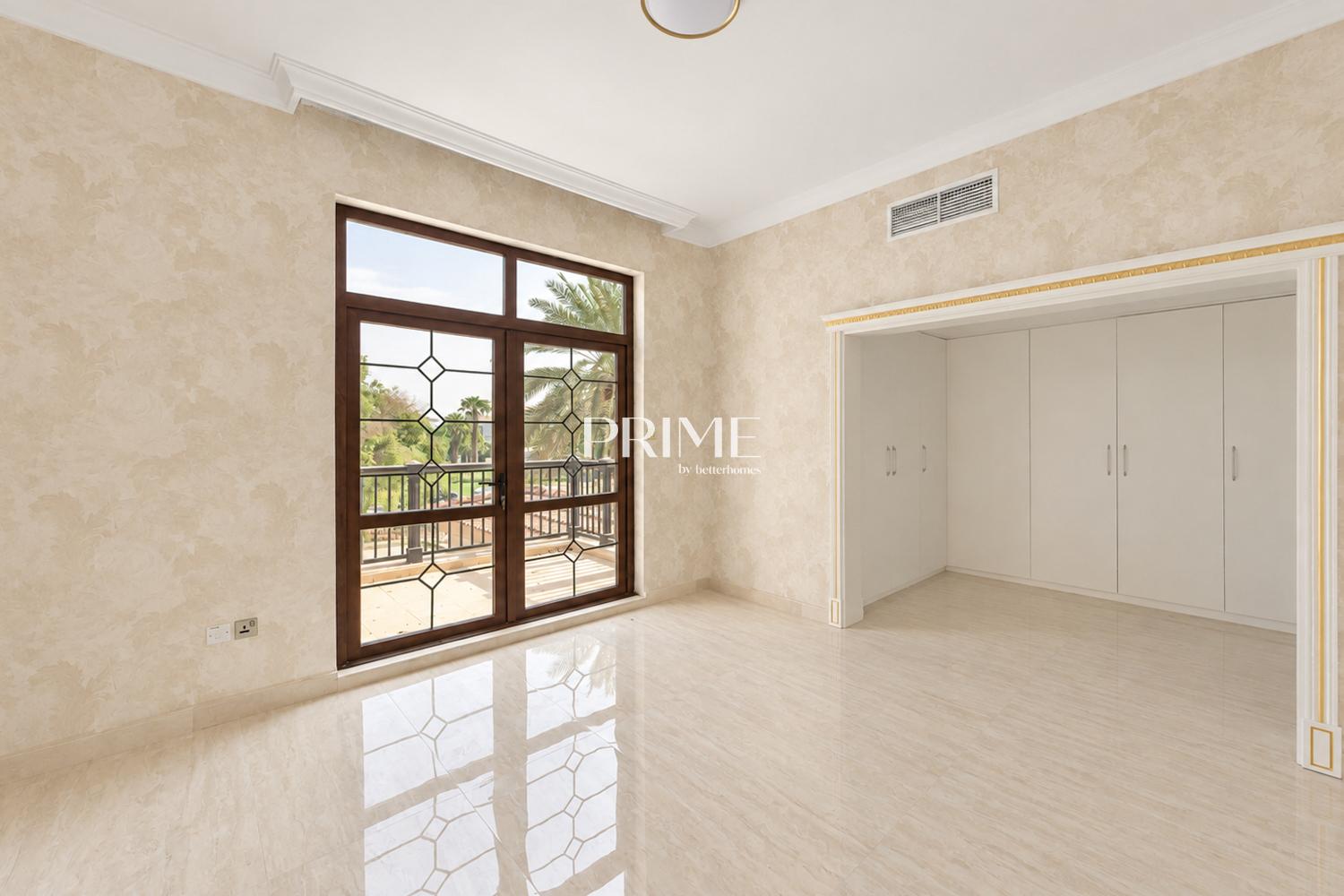 4 Bedrooms Villa in Cluster 43