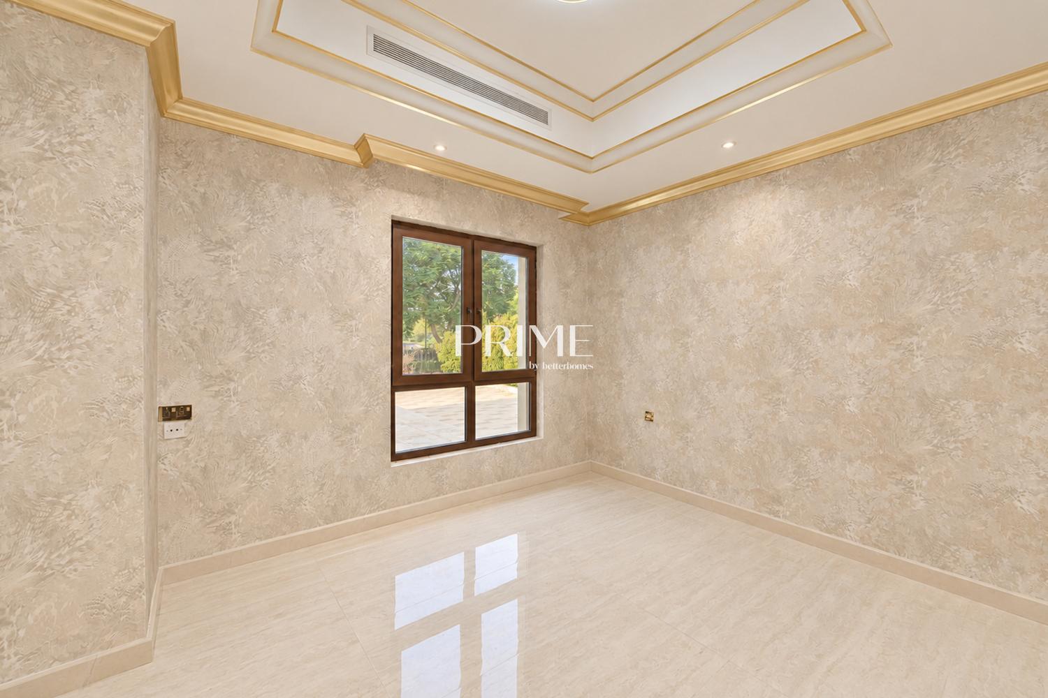 4 Bedrooms Villa in Cluster 43