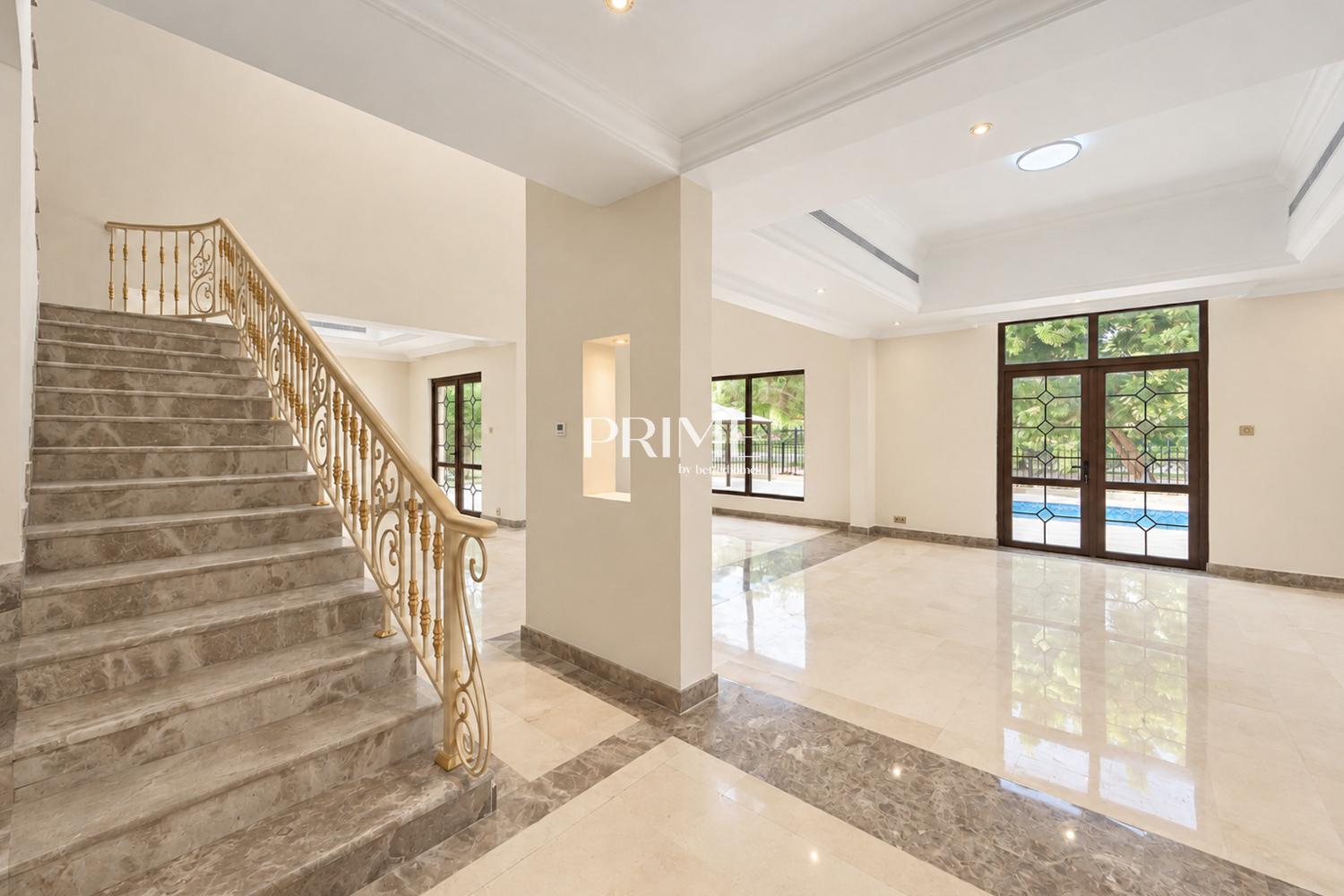4 Bedrooms Villa in Cluster 43