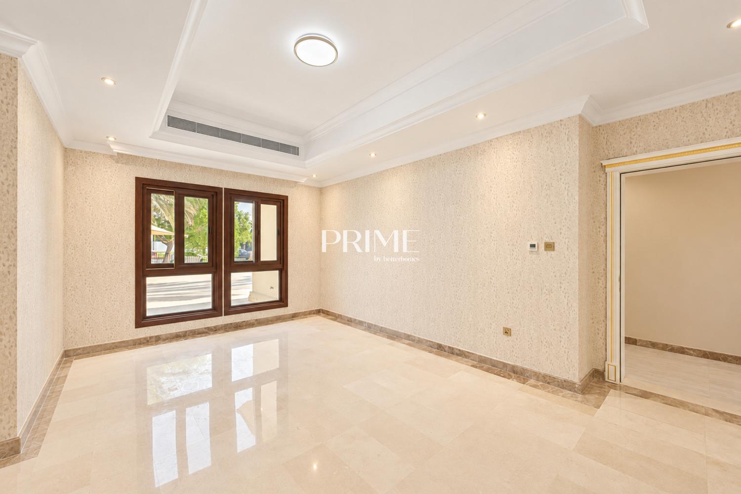 4 Bedrooms Villa in Cluster 43