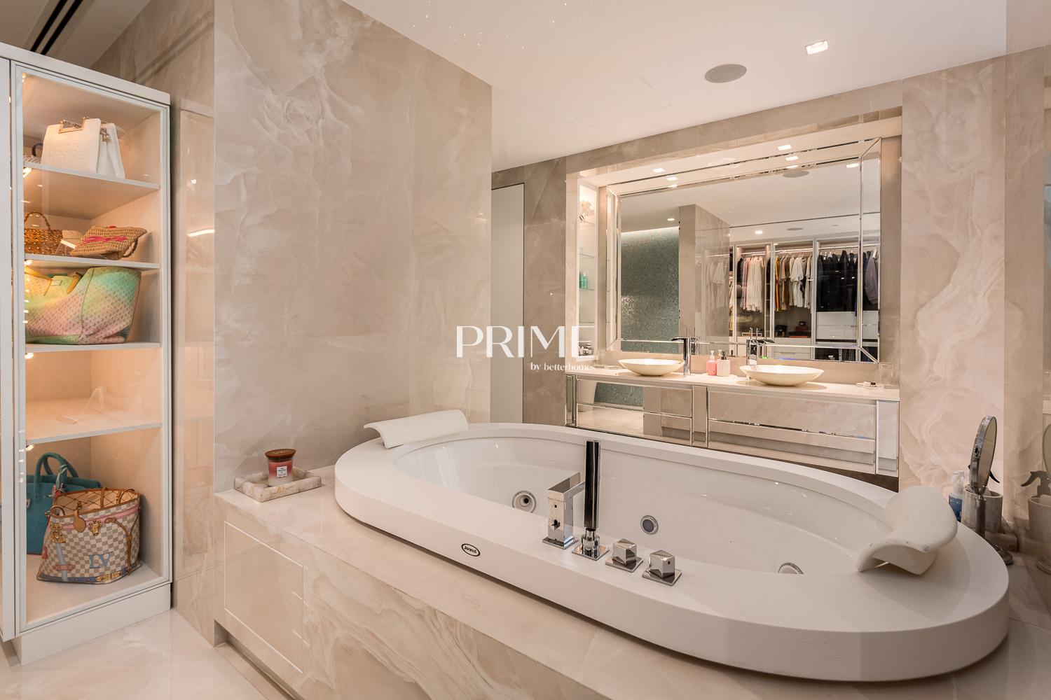 4 Bedrooms Villa in Cluster 25